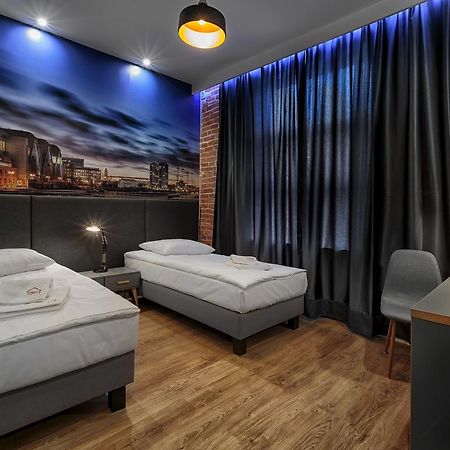 Adler Bed&Breakfast Apartment Lodz  Exterior photo