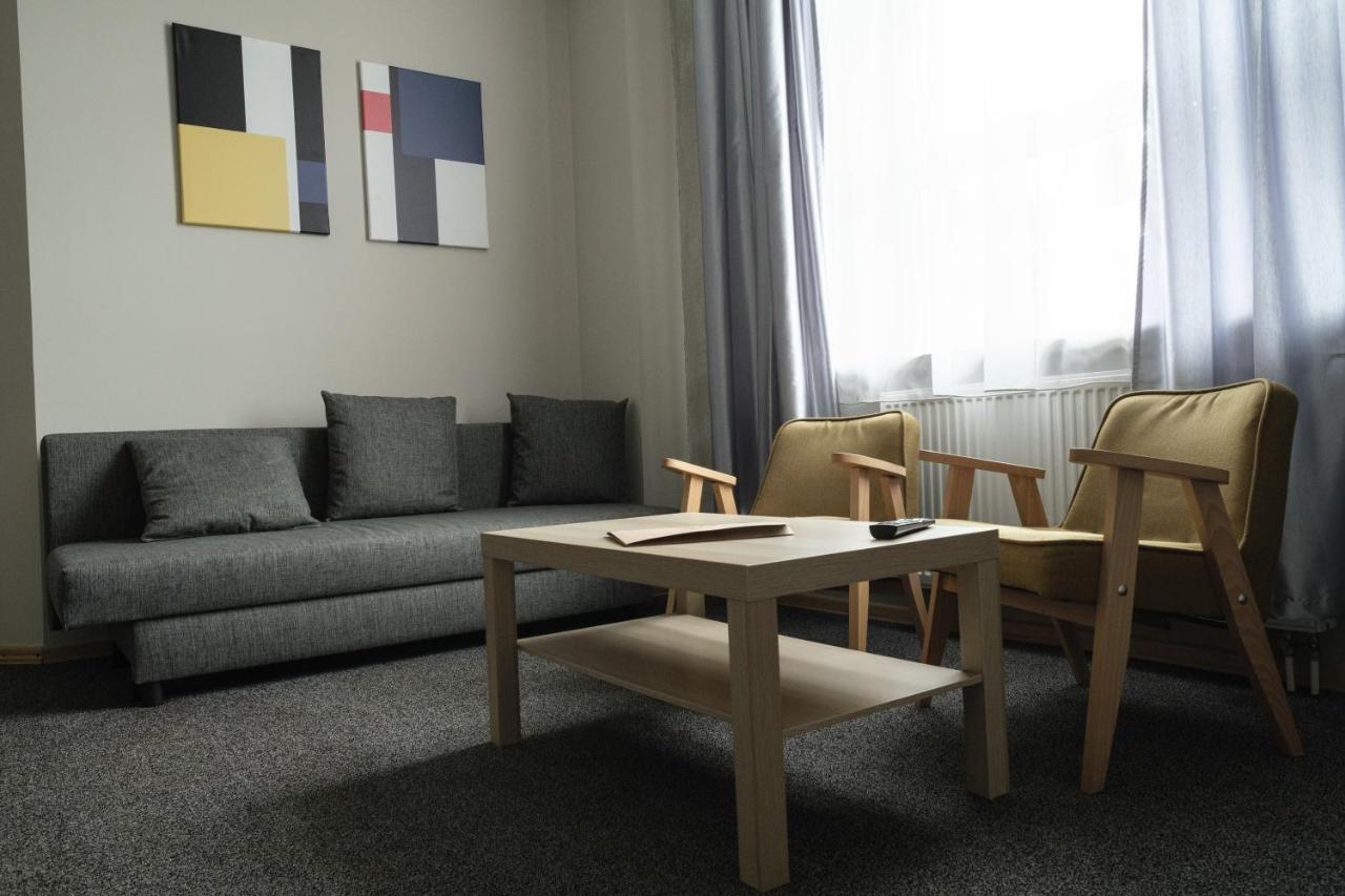 Adler Bed&Breakfast Apartment Lodz  Exterior photo