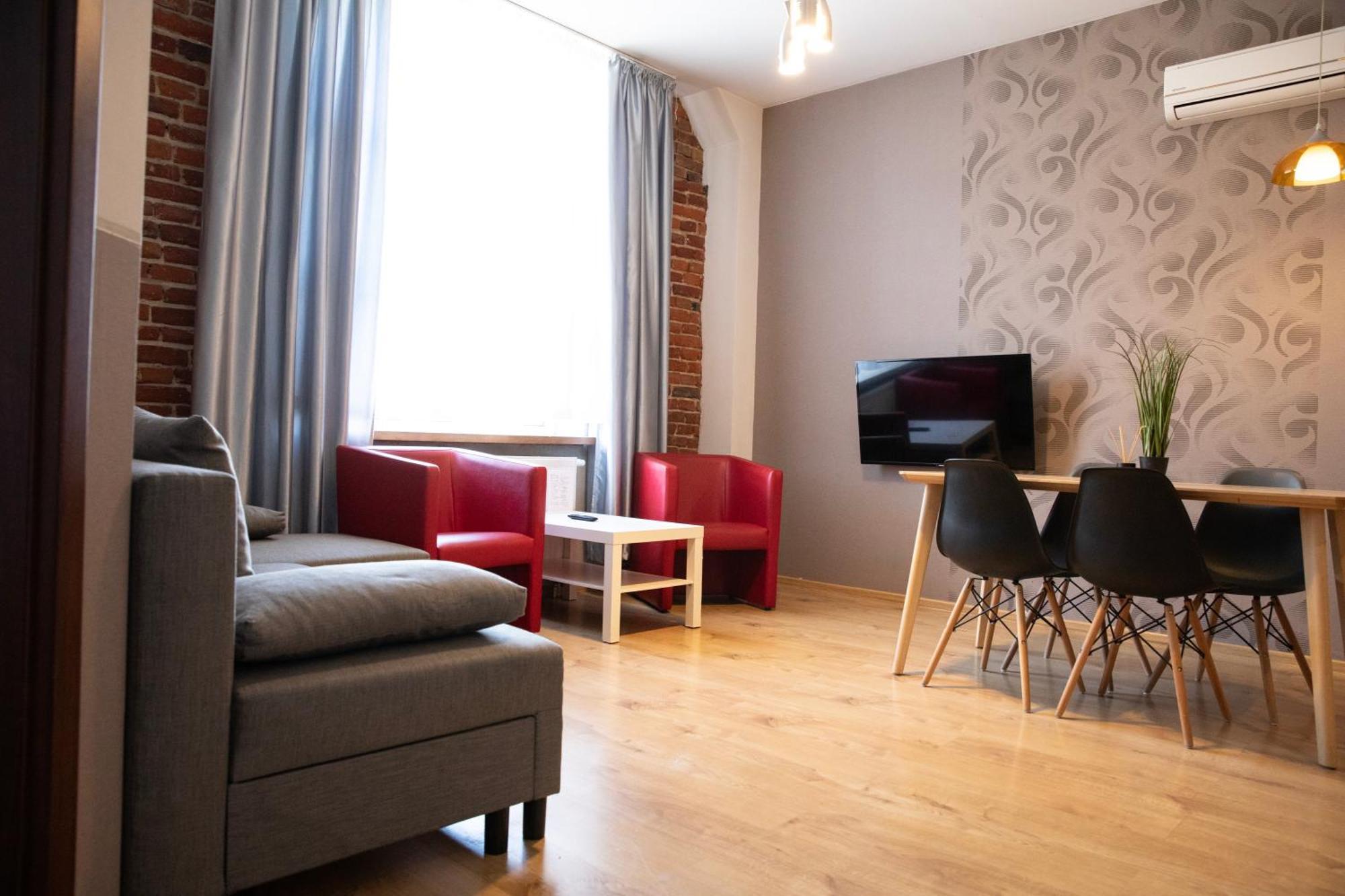 Adler Bed&Breakfast Apartment Lodz  Exterior photo