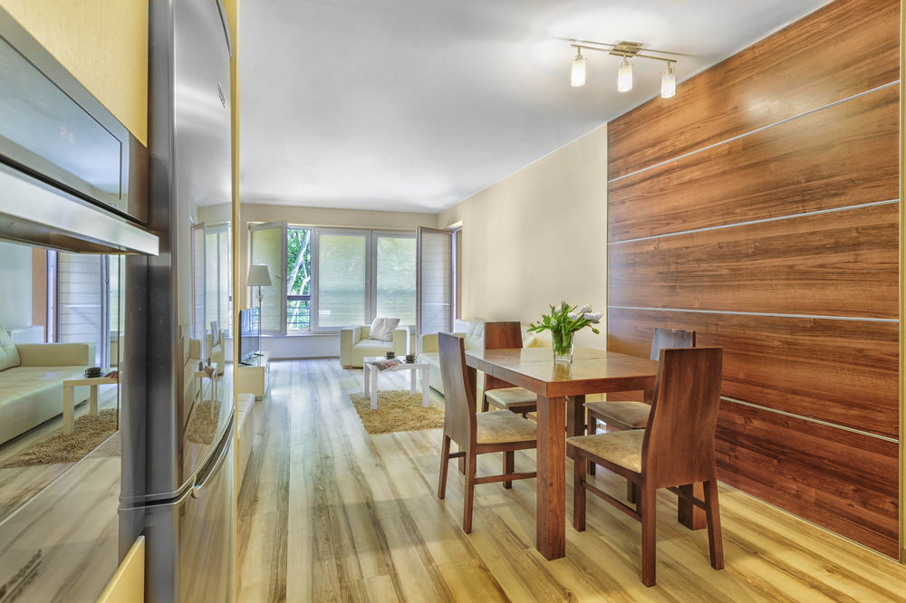 Adler Bed&Breakfast Apartment Lodz  Exterior photo